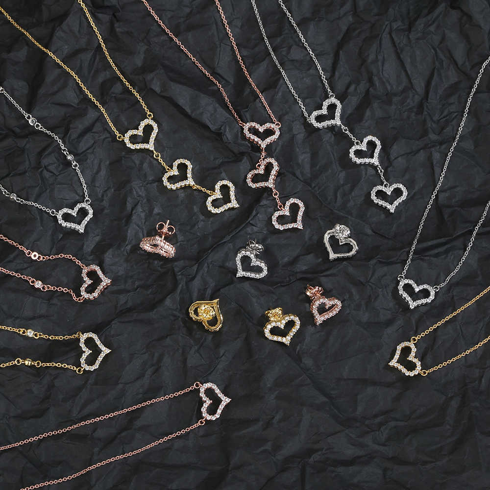 Pendant Necklaces Heart Necklace earrings light luxury jewelry ladies new vintage gift party free shipping AA230526
Pendant Necklaces Heart Necklace earrings light luxury jewelry ladies new vintage gift party free shipping AA230526