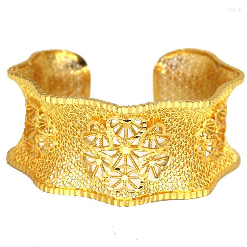 Bangle Wide Bracelets 24K Copper Habesha For Women Gold Color Arc Shaped African India Hand Chain Dubai Bridal Wedding Gifts Drop De Dhct5
Bangle Wide Bracelets 24K Copper Habesha For Women Gold Color Arc Shaped African India Hand Chain Dubai Bridal Wedding Gifts Drop De Dhct5