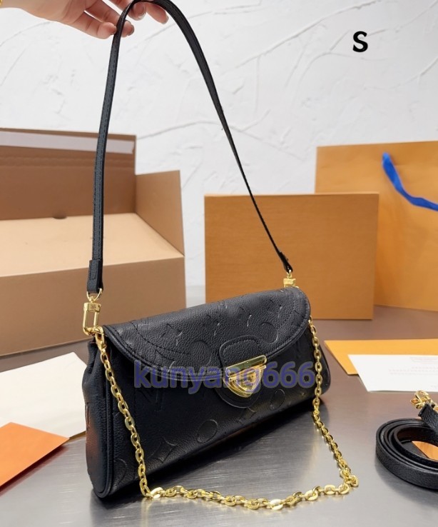 Women underarm bag Golden Shield handbag chain tote designer Shoulder crossbody bags lady quality monograms embossing messenger wallet dhgate flip Hasp Sacoche, Black
Women underarm bag Golden Shield handbag chain tote designer Shoulder crossbody bags lady quality monograms embossing messenger wallet dhgate flip Hasp Sacoche, Black