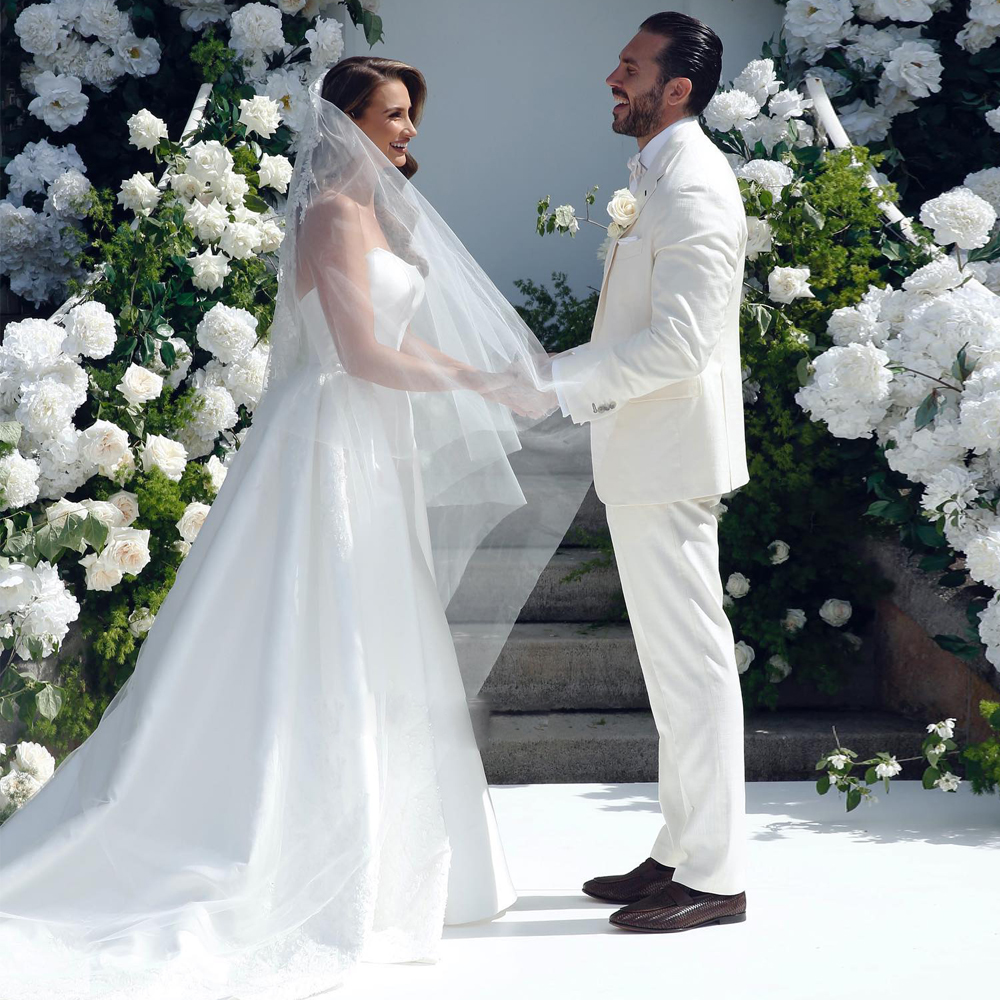 Elegant Scoop Neck Line Satin Mermaid Dresses With Detachable Train Formal Brdal Grown 2023 Rode De Morrie