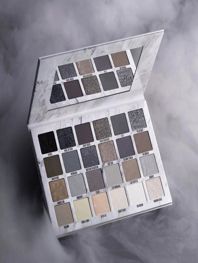 J Five Star Cremated eyeshadow palette Makeup Cremated 24 color eyeshadow palette Shimmer Matte high quality 7753700, Sky blue
J Five Star Cremated eyeshadow palette Makeup Cremated 24 color eyeshadow palette Shimmer Matte high quality 7753700, Sky blue