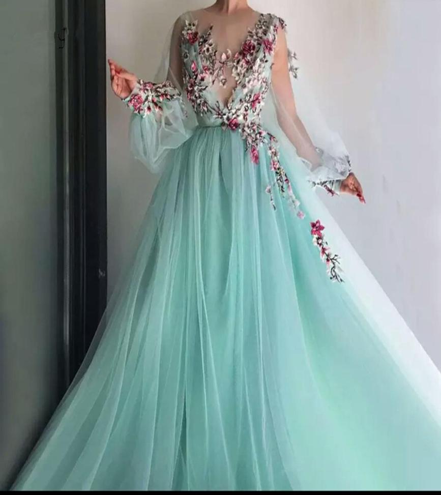 2020 New Pretty Mint Green Floral Embroidery Lace Prom Dresses Puff Full Sleeves Illusion Oneck Aline Party Dress Vestido Format7258623, Black
2020 New Pretty Mint Green Floral Embroidery Lace Prom Dresses Puff Full Sleeves Illusion Oneck Aline Party Dress Vestido Format7258623, Black