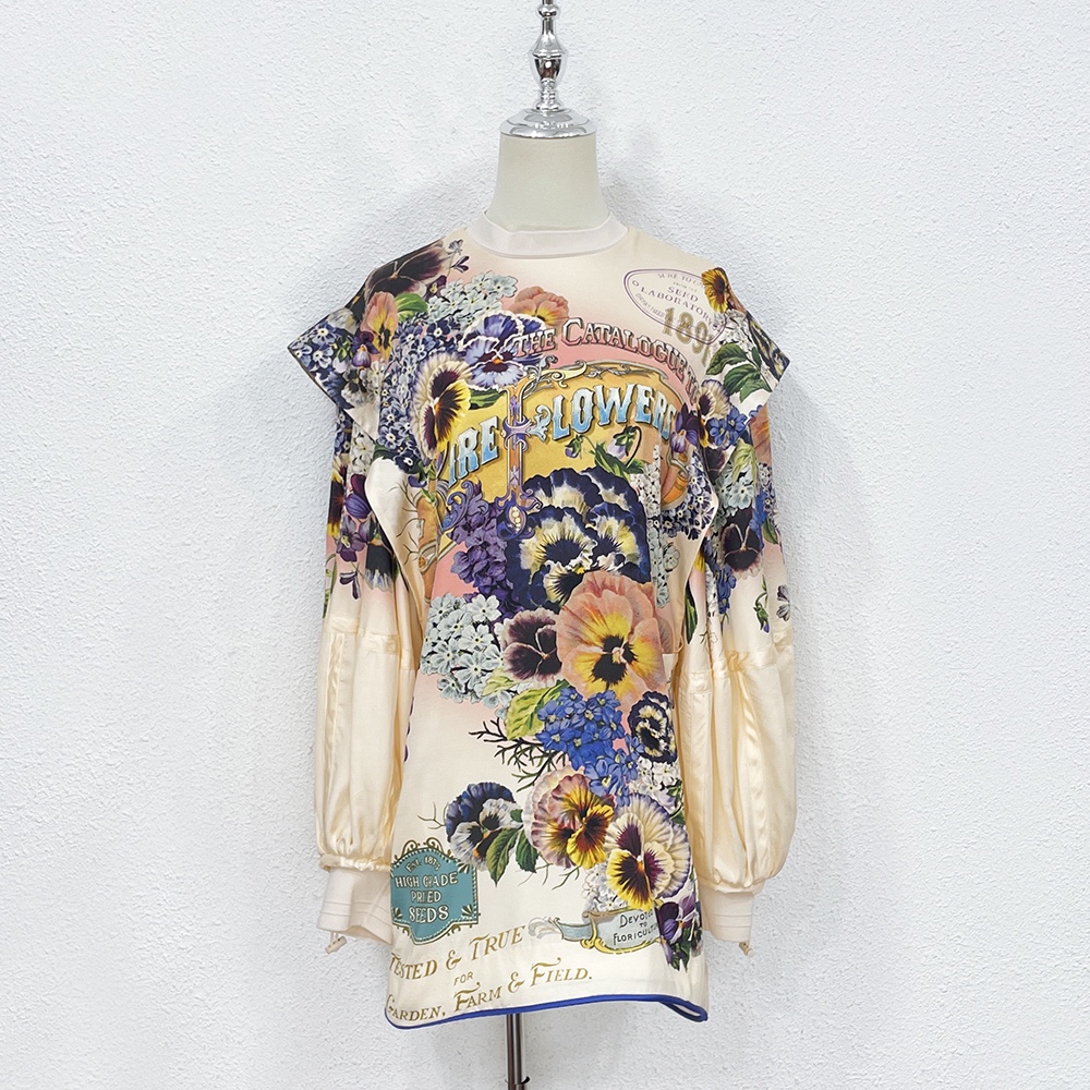 Runway Dresses Australian designer has designed a new silk and linen printed lantern sleeve short skirt for the summer of 2023, Multi
Runway Dresses Australian designer has designed a new silk and linen printed lantern sleeve short skirt for the summer of 2023, Multi