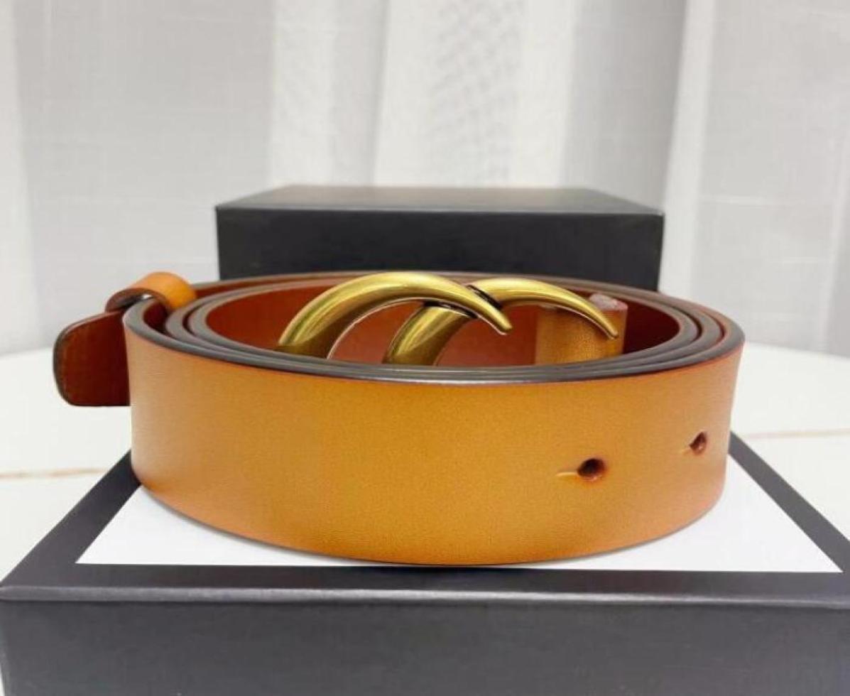2021 fashion belt male and female designer large buckle cowhide black brown 2 colors available classic casual 38cm no Box3661620
2021 fashion belt male and female designer large buckle cowhide black brown 2 colors available classic casual 38cm no Box3661620