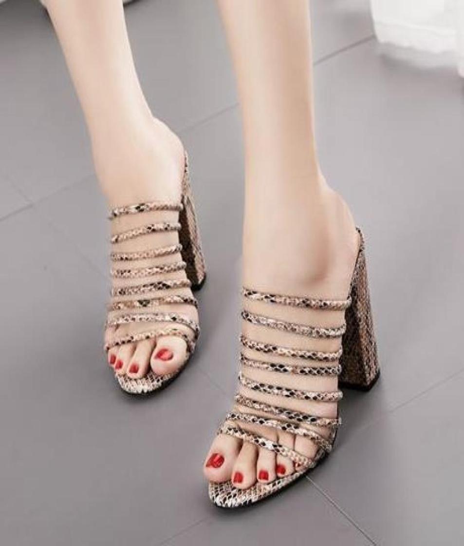 size 35 to 42 rome printed block heel mules women sandals designer slides luxury heels fashion luxury designer women shoes8475880, Beige
size 35 to 42 rome printed block heel mules women sandals designer slides luxury heels fashion luxury designer women shoes8475880, Beige