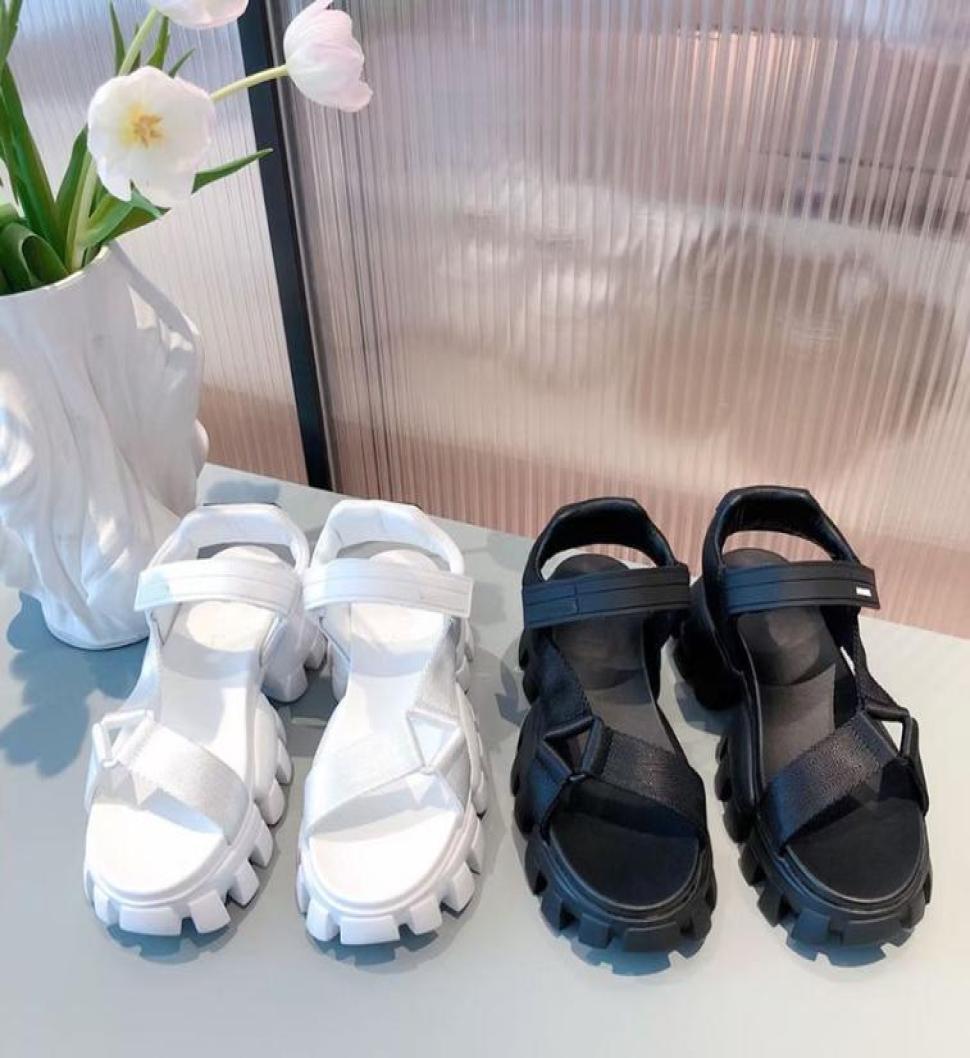 Women Retro designer Sexy Sandals Platform Shoes Glazed Calf Brown Patent Casual Sandal Thick Soles High Heels Size 3540 With Box7691825, Black
Women Retro designer Sexy Sandals Platform Shoes Glazed Calf Brown Patent Casual Sandal Thick Soles High Heels Size 3540 With Box7691825, Black