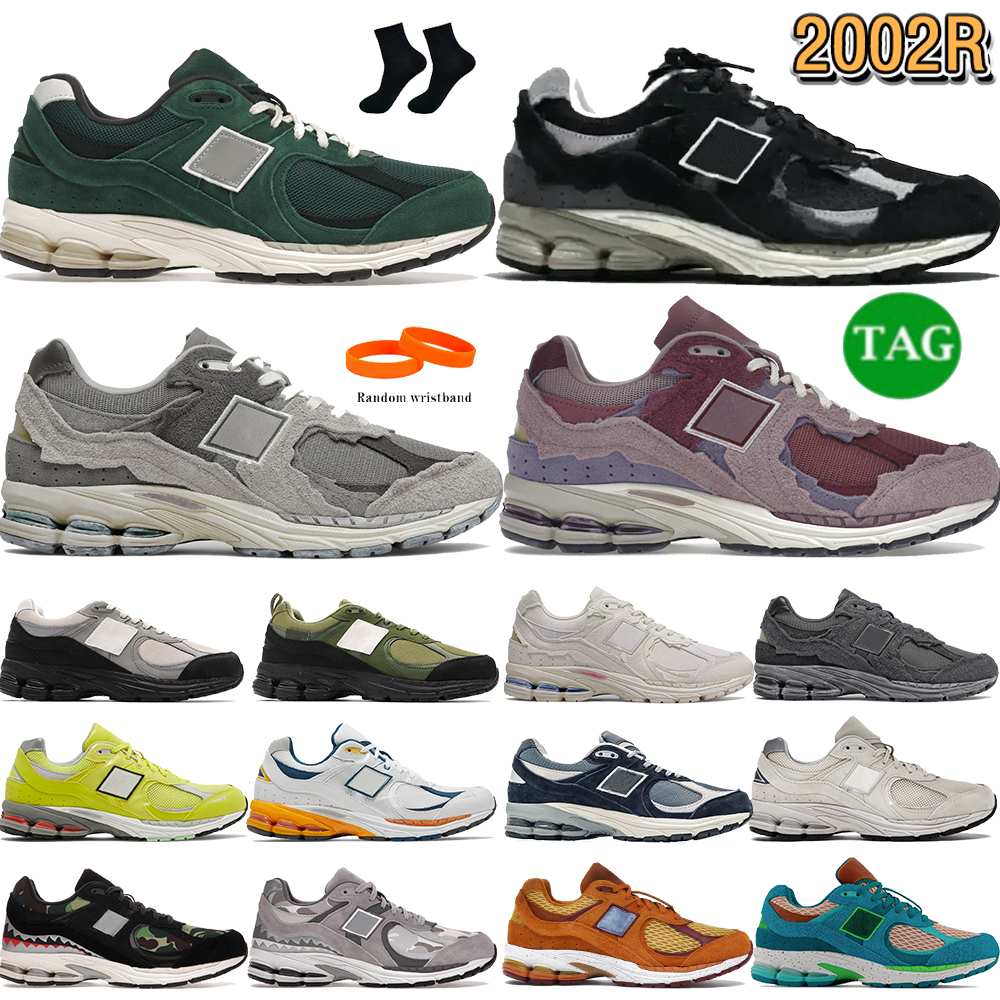 Designer 2002R Casual Shoes Nightwatch Green Protection Pack Pink Grey rain cloud phantom basement olive luxurys sports mens sneakers womens trainers Eur 36-45, 16 peace be the journey
Designer 2002R Casual Shoes Nightwatch Green Protection Pack Pink Grey rain cloud phantom basement olive luxurys sports mens sneakers womens trainers Eur 36-45, 16 peace be the journey