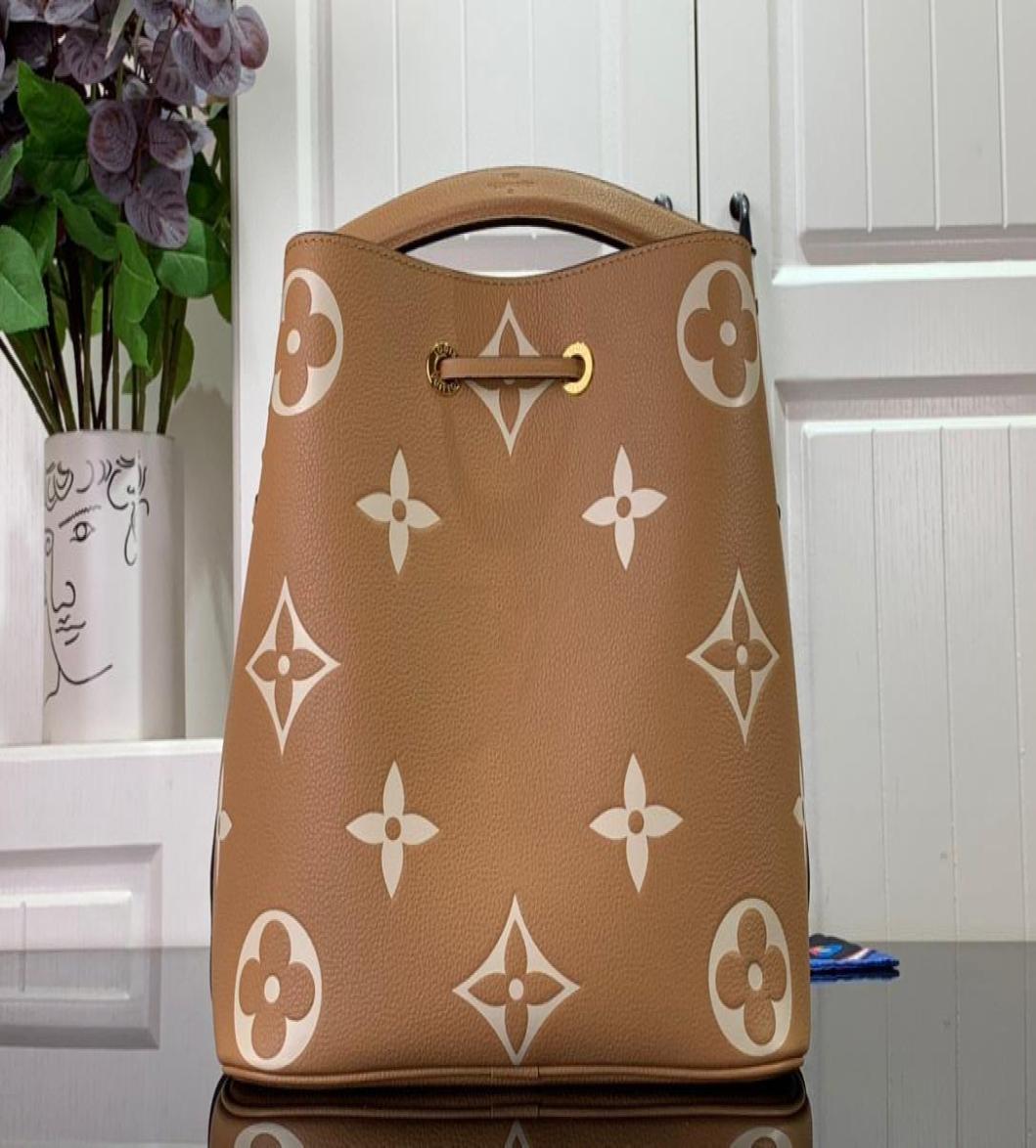 Genuine Leather 2021 New Women Designer Bags Handbags Famous Brands Fashion Designer Large Capacity Ladies Shoulder Diagonal Bag 38837311, Sky blue
Genuine Leather 2021 New Women Designer Bags Handbags Famous Brands Fashion Designer Large Capacity Ladies Shoulder Diagonal Bag 38837311, Sky blue