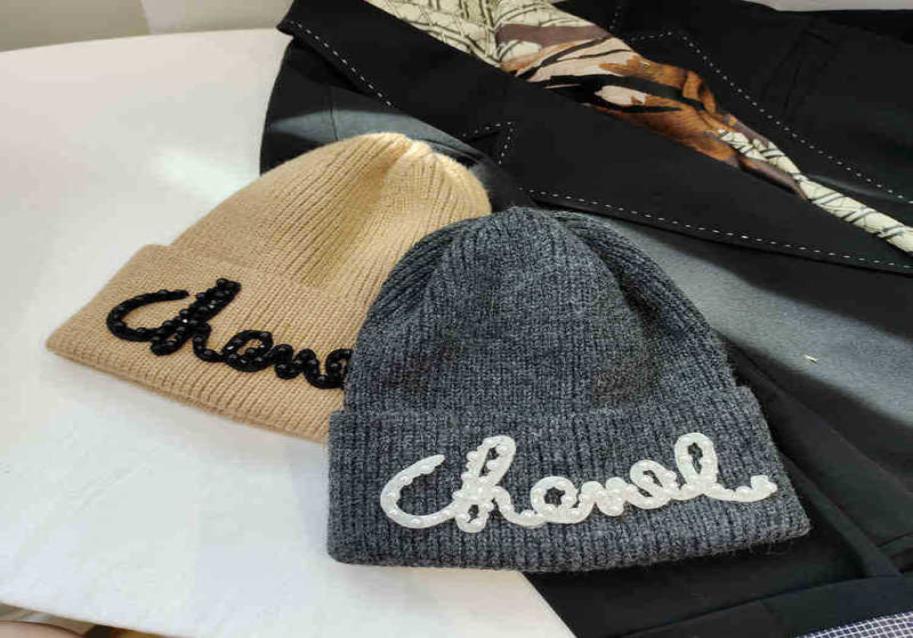 Berets Designer Pearl Wool Hat Women039s Small Fragrance Knitted Hat Net Red Autumn And Winter Thickened Warm Solid Color Lette3810426, Grey
Berets Designer Pearl Wool Hat Women039s Small Fragrance Knitted Hat Net Red Autumn And Winter Thickened Warm Solid Color Lette3810426, Grey