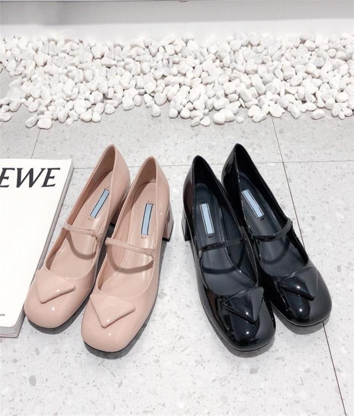 Sandals for Women Heels Designer Genuine Leather Mules Ladies High Heel Shoes Classic Woman Midheel Slingback with Horsebit Pump4243052, Black
Sandals for Women Heels Designer Genuine Leather Mules Ladies High Heel Shoes Classic Woman Midheel Slingback with Horsebit Pump4243052, Black