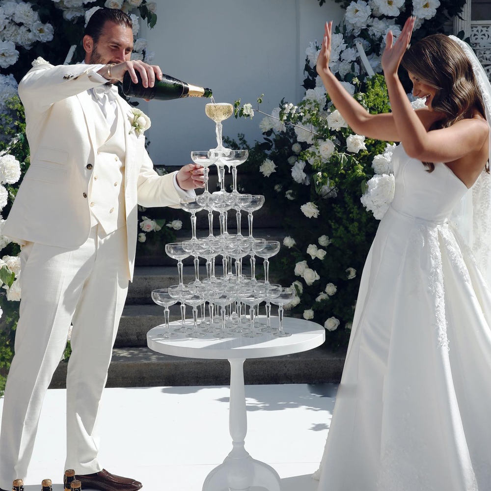 Elegant Scoop Neck Line Satin Mermaid Dresses With Detachable Train Formal Brdal Grown 2023 Rode De Morrie