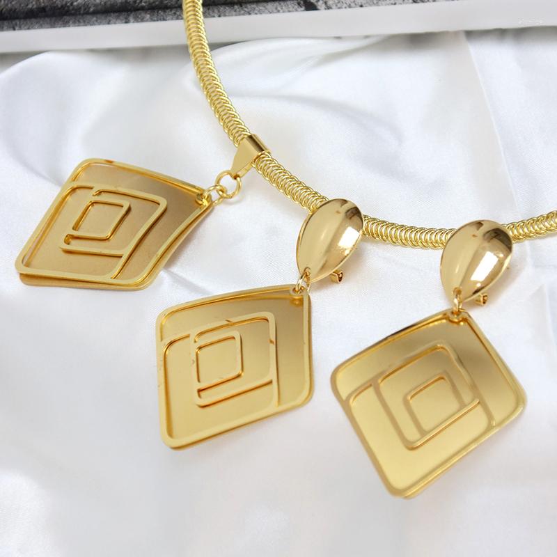 Necklace Earrings Set Fashion Dubai Copper Pendent For Women Romantic Sets Daily Wear Party Wedding Anniversary Gifts, Picture shown
Necklace Earrings Set Fashion Dubai Copper Pendent For Women Romantic Sets Daily Wear Party Wedding Anniversary Gifts, Picture shown