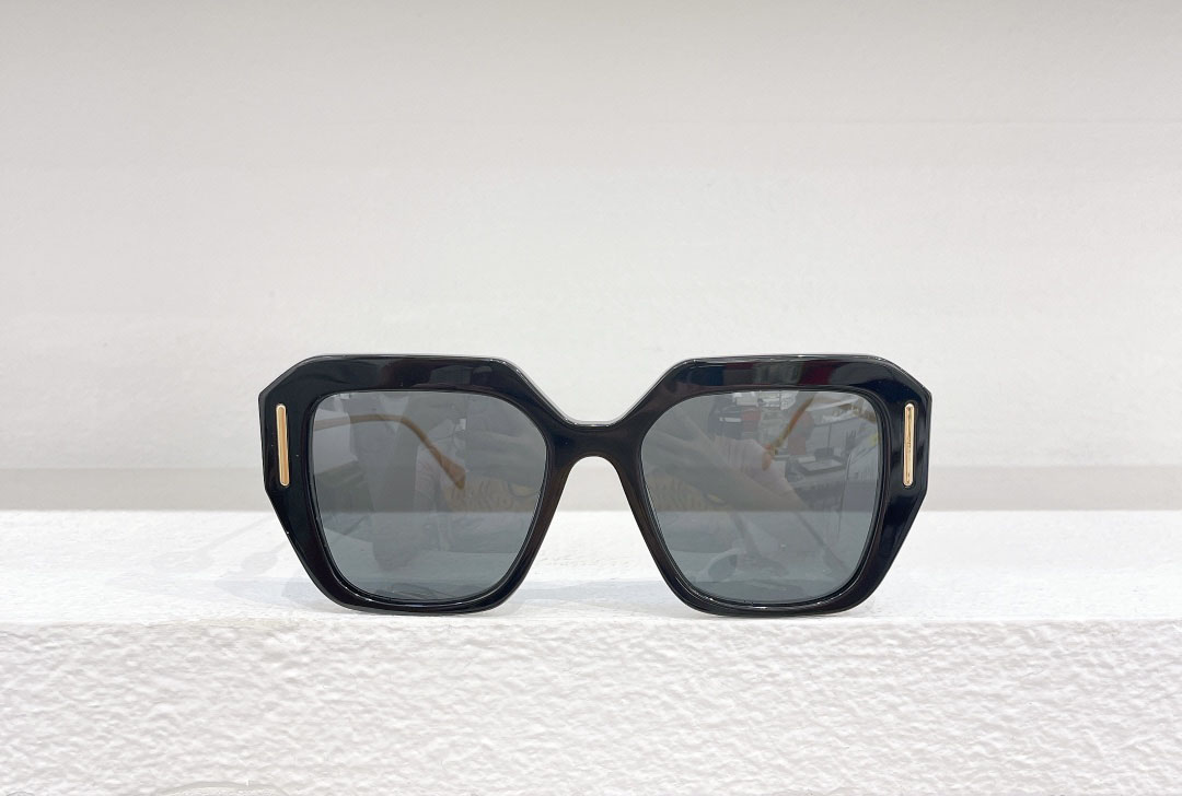 Womens Sunglasses For Women Men Sun Glasses Mens Fashion Style Protects Eyes UV400 Lens With Random Box And Case 0396S 1231
Womens Sunglasses For Women Men Sun Glasses Mens Fashion Style Protects Eyes UV400 Lens With Random Box And Case 0396S 1231