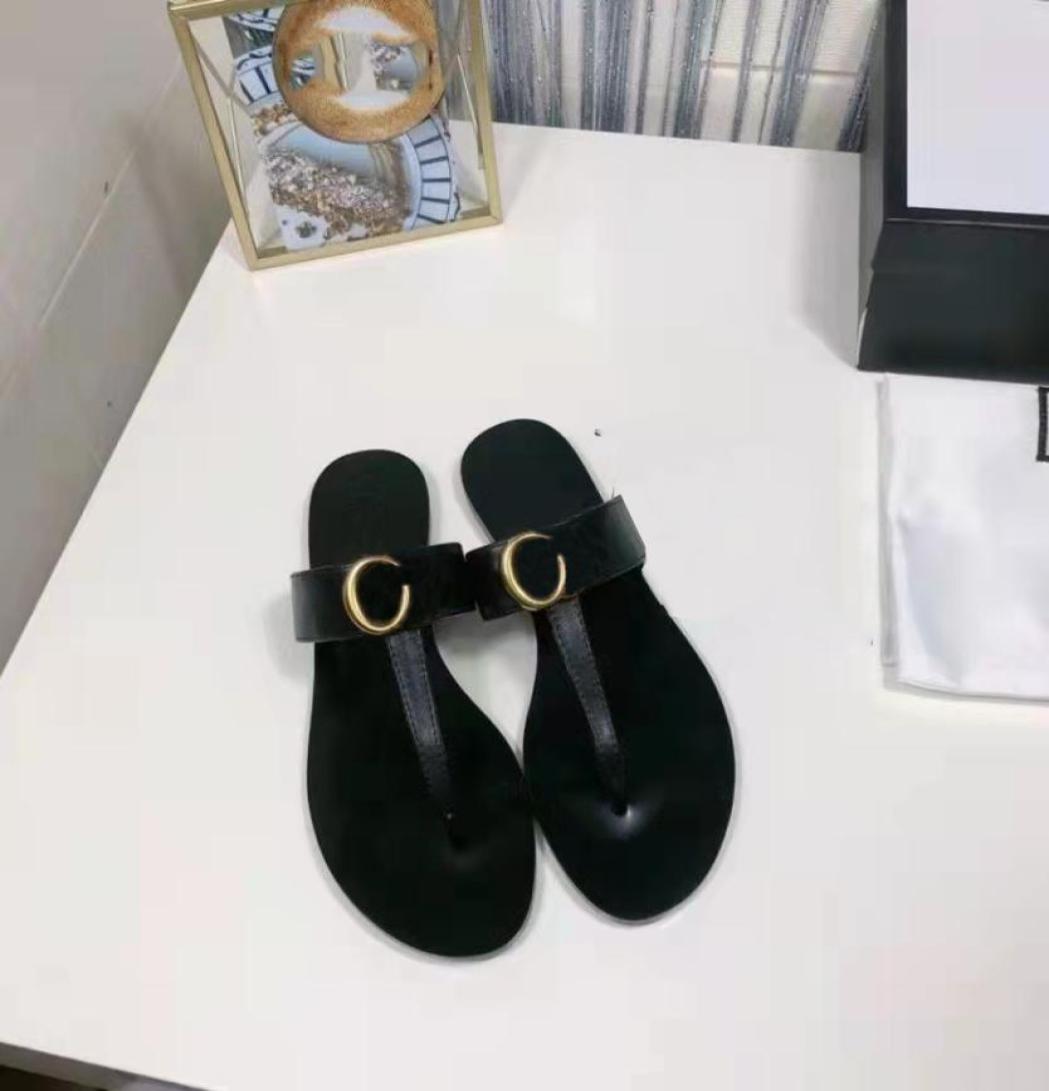 Classics Slippers Designer Sandals For Woman Girls Low Sandal Shoes Indoor Flip Flops Beach Luxury Slides Made In Italy 36427930276, White
Classics Slippers Designer Sandals For Woman Girls Low Sandal Shoes Indoor Flip Flops Beach Luxury Slides Made In Italy 36427930276, White