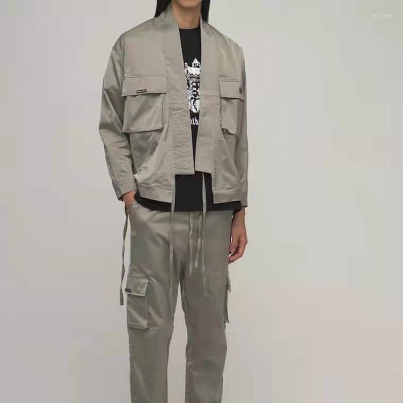Men' Jackets 2023 Autumn Elegant Men Outwear Fashion Solid Color Women Overcoat Loose Casual High Street Cotton Coat T1269, Gray
Men' Jackets 2023 Autumn Elegant Men Outwear Fashion Solid Color Women Overcoat Loose Casual High Street Cotton Coat T1269, Gray