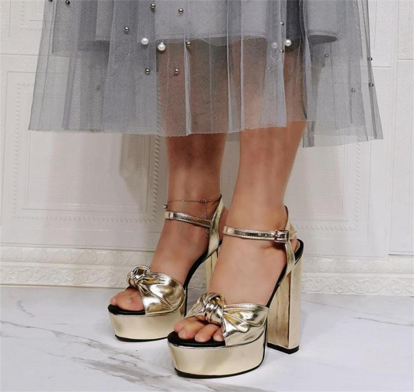 Handmade Designers Ladies Stiletto High Heels Sandals Platform Gold Large Sizes 47 Summer Sexy Party Prom Daily Wear Fashion Shoes3256614
Handmade Designers Ladies Stiletto High Heels Sandals Platform Gold Large Sizes 47 Summer Sexy Party Prom Daily Wear Fashion Shoes3256614