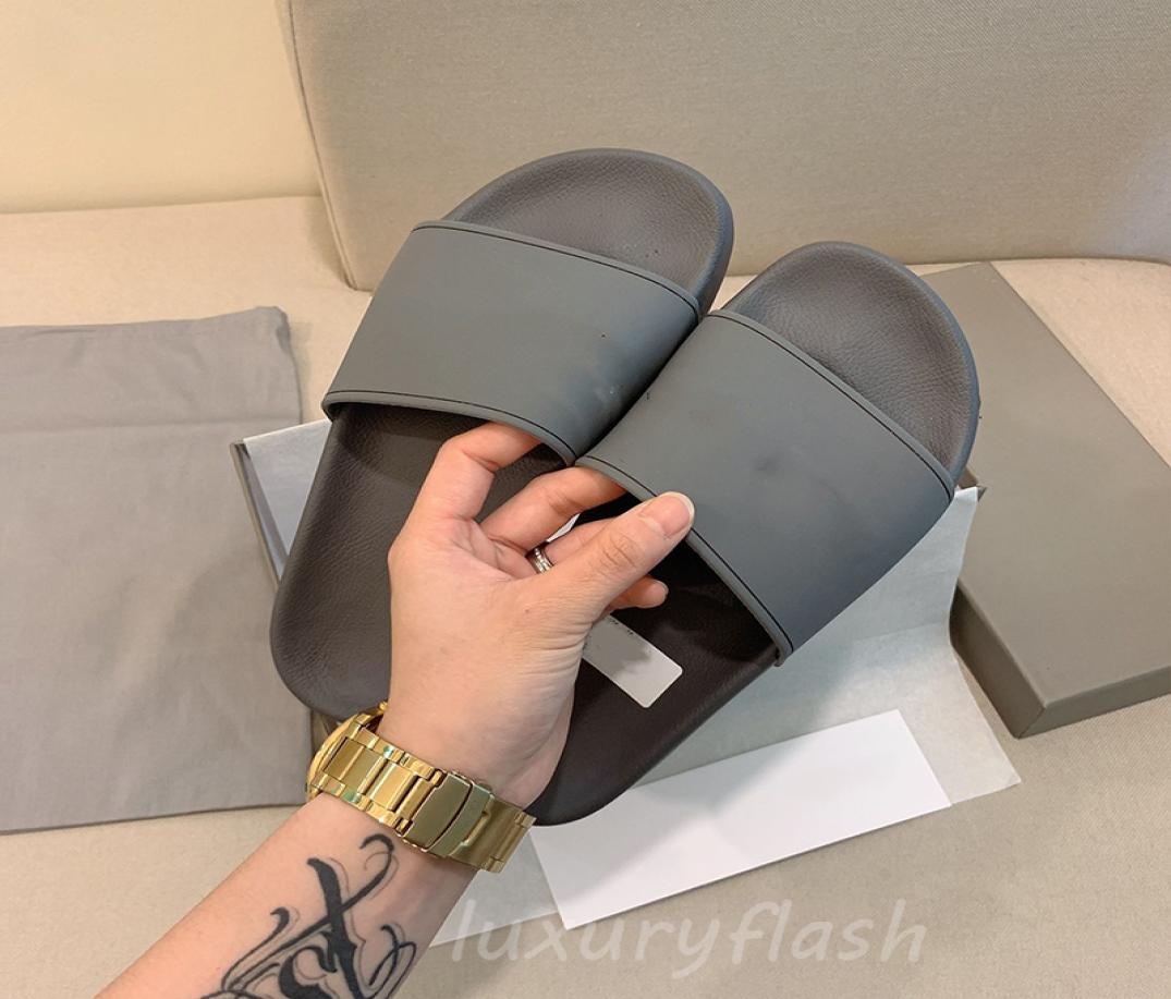Men Designers Slipper Luxurys Sandals Slides Slippers Street Hip Hop Highquality Fashionable 2022 Women Fashion Summer Beach Pool8897176, Blue
Men Designers Slipper Luxurys Sandals Slides Slippers Street Hip Hop Highquality Fashionable 2022 Women Fashion Summer Beach Pool8897176, Blue