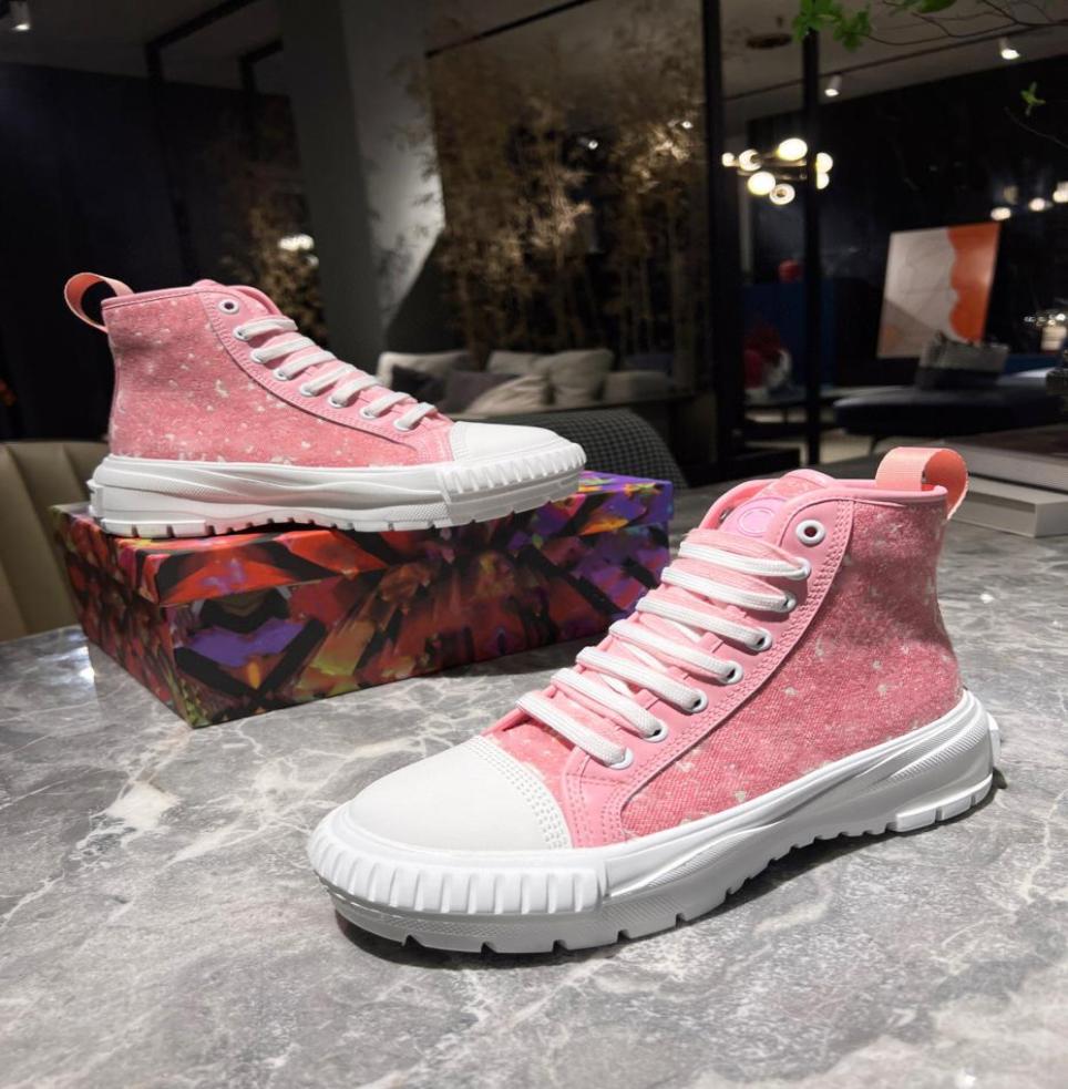 2022 Designer Squad Sneaker Boots Fashion Beaubourg Ankle Boot Calfskin Chunky Martin Winter Ladies Silk Cowhide Leather Platform 4259704, Black
2022 Designer Squad Sneaker Boots Fashion Beaubourg Ankle Boot Calfskin Chunky Martin Winter Ladies Silk Cowhide Leather Platform 4259704, Black