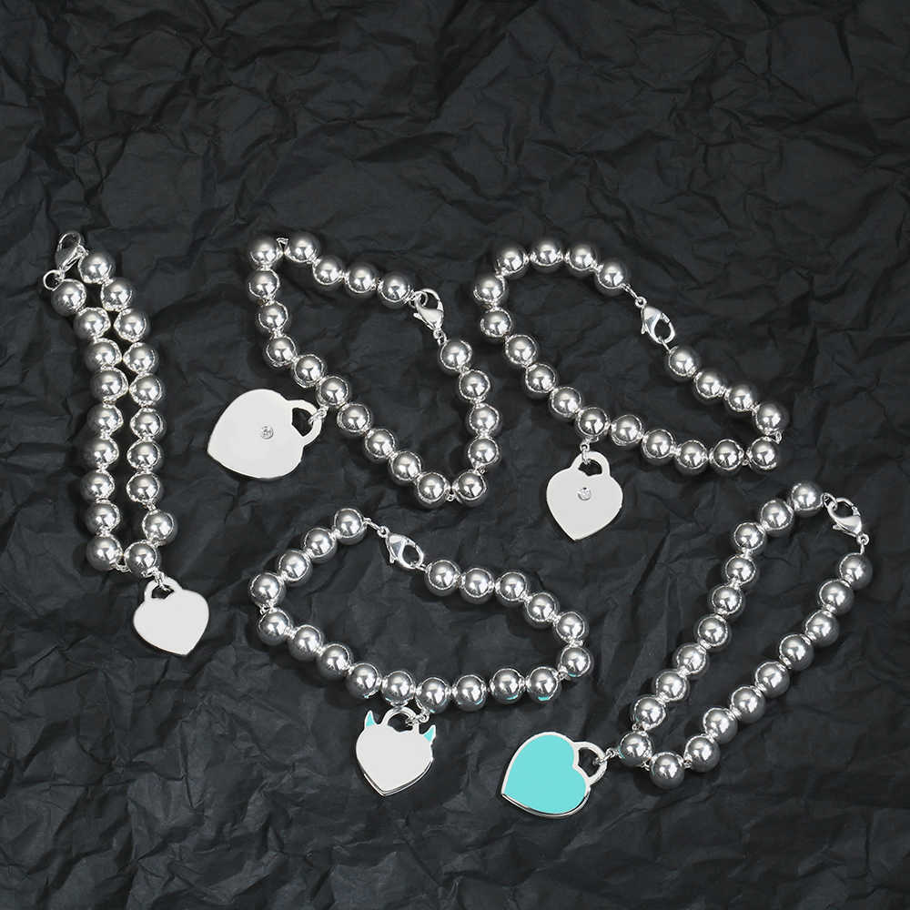 Pendant Necklaces 925 sterling Silver heartshaped Bracelet fashion light luxury jewelry women new free delivery AA230526
Pendant Necklaces 925 sterling Silver heartshaped Bracelet fashion light luxury jewelry women new free delivery AA230526