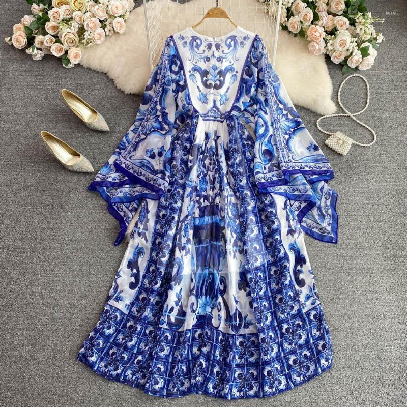 Casual Dresses Beach Style Maxi Dress Women Loose Holiday Batwing Sleeve Blue And White Porcelain Print Bohemian Summer Clothing For 2023
Casual Dresses Beach Style Maxi Dress Women Loose Holiday Batwing Sleeve Blue And White Porcelain Print Bohemian Summer Clothing For 2023