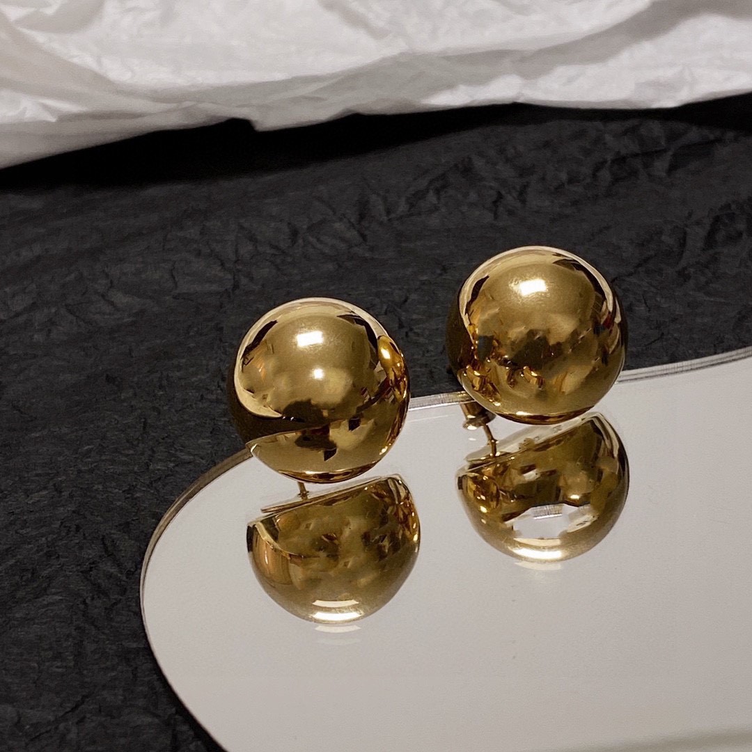 Simple Stud earrings designer fashion Celinity baroque earrings for woman love silver gold geometric stud snowman luxury jewelry hoop women studs designers AC1e
Simple Stud earrings designer fashion Celinity baroque earrings for woman love silver gold geometric stud snowman luxury jewelry hoop women studs designers AC1e