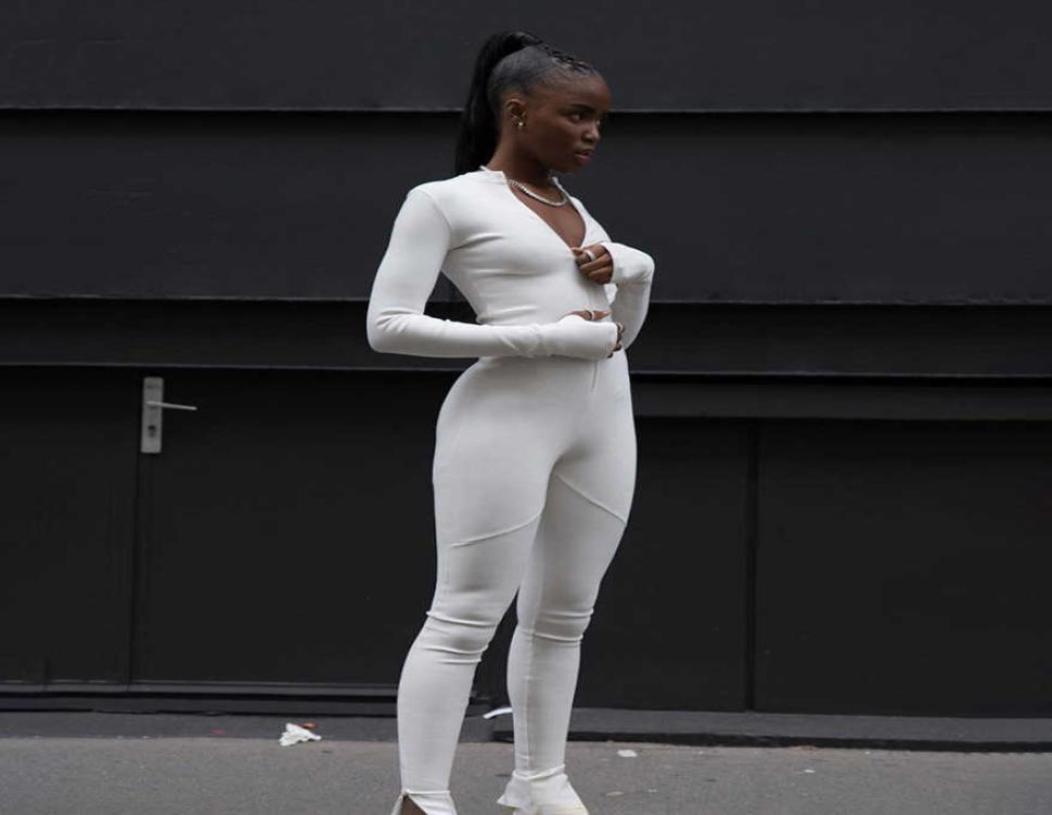Blackwhite Sexy Bodycon Tracksuit Jumpsuit Women Street Fitness Romper Long Sleeve Zipper Elastic Bodysuit Body Mujer T2004015023586, White
Blackwhite Sexy Bodycon Tracksuit Jumpsuit Women Street Fitness Romper Long Sleeve Zipper Elastic Bodysuit Body Mujer T2004015023586, White