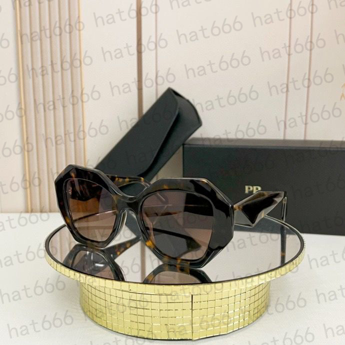 Top luxury Sunglasses lens designer womens Mens Goggle Letter p Eyewear For Women eyeglasses frame Vintage Metal Sun Glasses With Box
Top luxury Sunglasses lens designer womens Mens Goggle Letter p Eyewear For Women eyeglasses frame Vintage Metal Sun Glasses With Box
