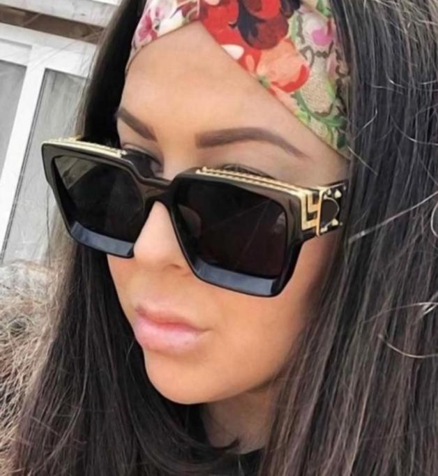 Buy 1 Get 1 Classic Sunglasses Women Men 2021 Luxury Brand Square Sun Glasses Male Oculos De Sol Gafas UV400 Retro Eyewear8881820
Buy 1 Get 1 Classic Sunglasses Women Men 2021 Luxury Brand Square Sun Glasses Male Oculos De Sol Gafas UV400 Retro Eyewear8881820