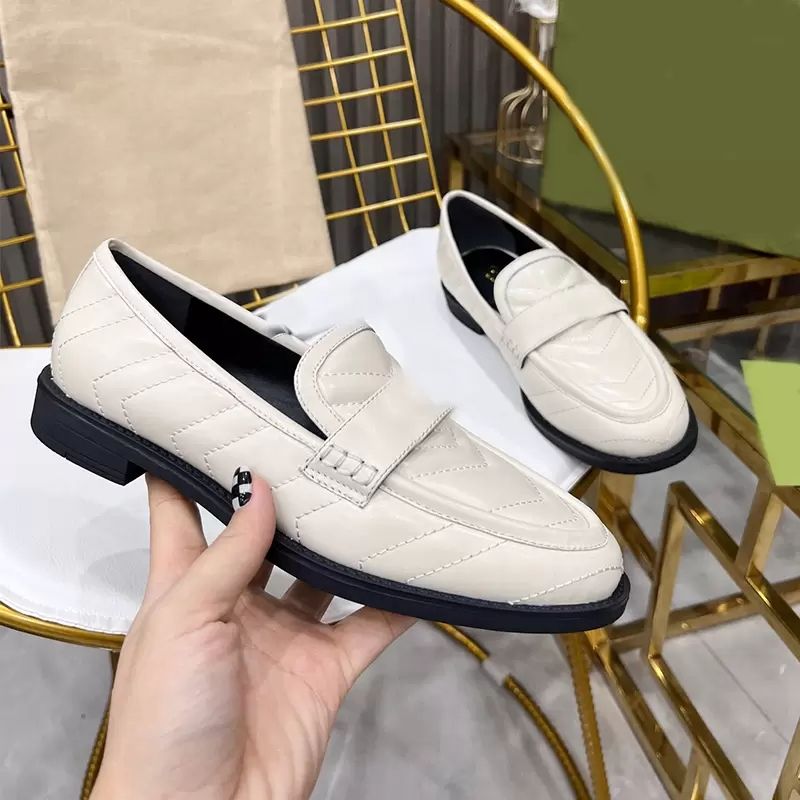 2023 Designer Casual Shoes Women Princetown Double G Loafers Genuine Leather Mules Flats Buckle Luxury Top Quality
2023 Designer Casual Shoes Women Princetown Double G Loafers Genuine Leather Mules Flats Buckle Luxury Top Quality