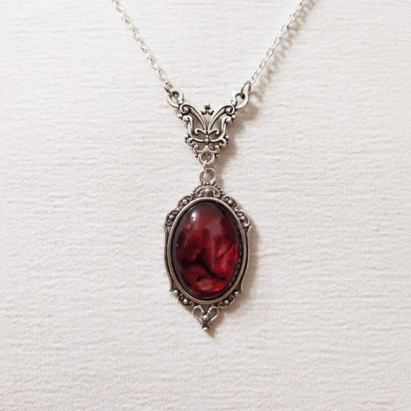 Pendant Necklaces New Vintage Red Quartz Crystal Necklace Gothic Red Embossed Crystal Necklace Fashion Gifts for Women Pagan Witchcraft Jewelry AA230526
Pendant Necklaces New Vintage Red Quartz Crystal Necklace Gothic Red Embossed Crystal Necklace Fashion Gifts for Women Pagan Witchcraft Jewelry AA230526