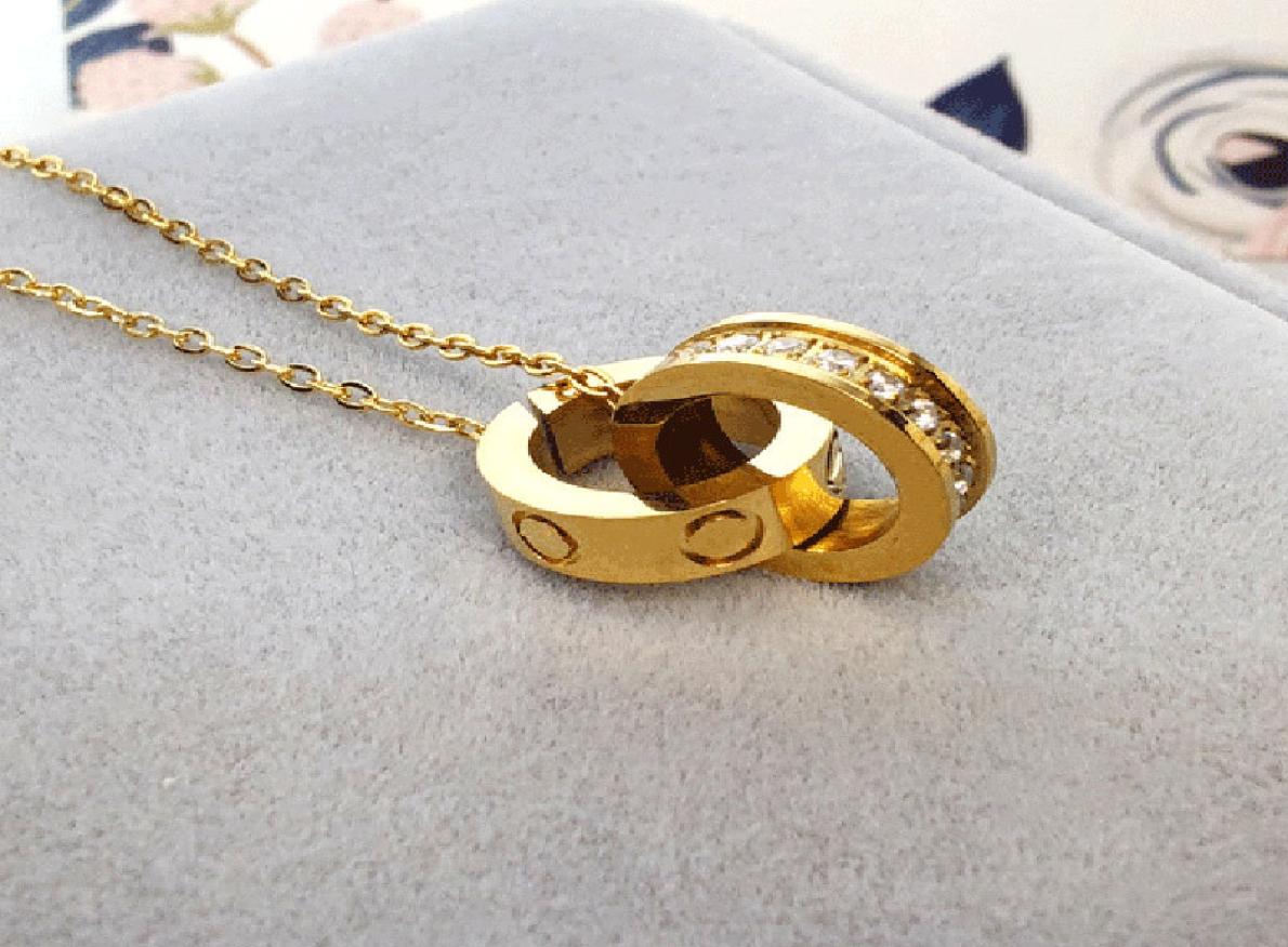Luxury necklace jewelry designers mens necklaces fashion party jewelry double rings diamond pendant chains rose gold silver plated1025078
Luxury necklace jewelry designers mens necklaces fashion party jewelry double rings diamond pendant chains rose gold silver plated1025078