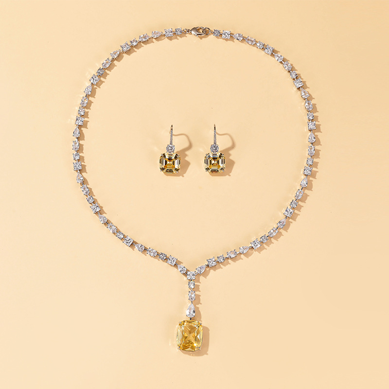 Designer Collection Style Necklace Earrings Women Lady Inlay White Yellow Cubic Zircon Pendant Square Round Pear-Shape Oval Diamond Chain High-end Jewellery, Silver
Designer Collection Style Necklace Earrings Women Lady Inlay White Yellow Cubic Zircon Pendant Square Round Pear-Shape Oval Diamond Chain High-end Jewellery, Silver