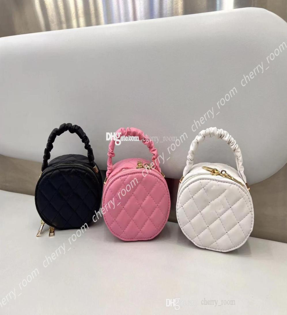 girls designer princess handbags sweet letter PU rhombus one shoulder bags woman lady luxury accessories bag F13891416623, Beige
girls designer princess handbags sweet letter PU rhombus one shoulder bags woman lady luxury accessories bag F13891416623, Beige