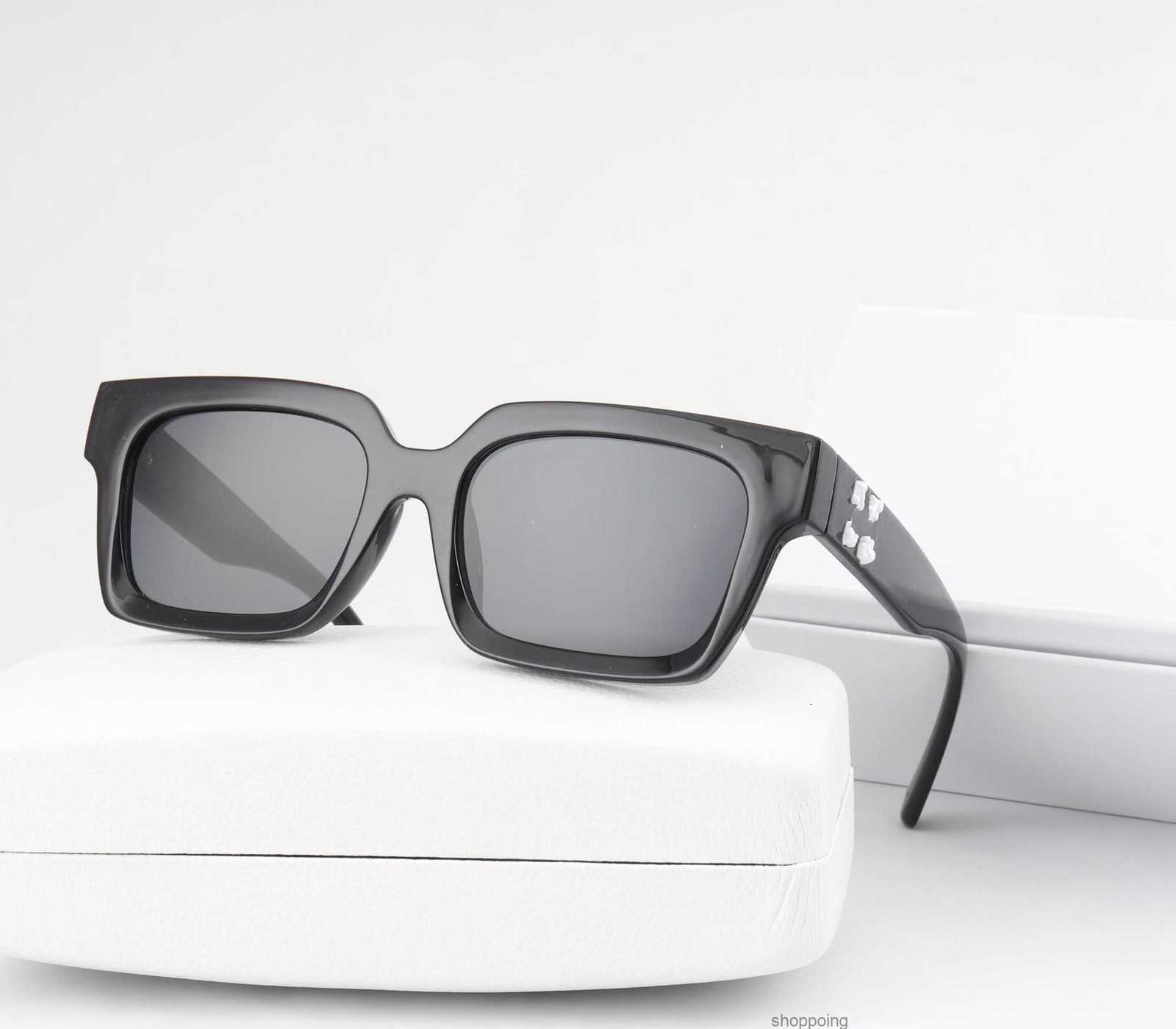 Off Fashion x Relief Sunglasses Men Top Sun Glasses Goggle Beach Adumbral Multi Color
Off Fashion x Relief Sunglasses Men Top Sun Glasses Goggle Beach Adumbral Multi Color