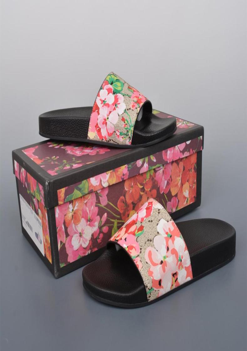 Big Size 3648 Sandals For Mens Womens Summer Flats Gear Sole Floral Designer Slides Brocade Embroidered Rubber Leather Casual Bea2589778, Light gray
Big Size 3648 Sandals For Mens Womens Summer Flats Gear Sole Floral Designer Slides Brocade Embroidered Rubber Leather Casual Bea2589778, Light gray
