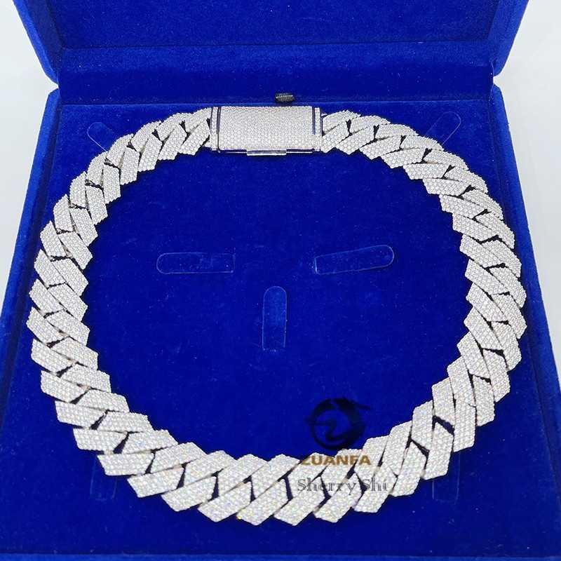 Hip Hop Gold Iced Out Vvs Moissanite Diamond Custom Letter Name Necklace