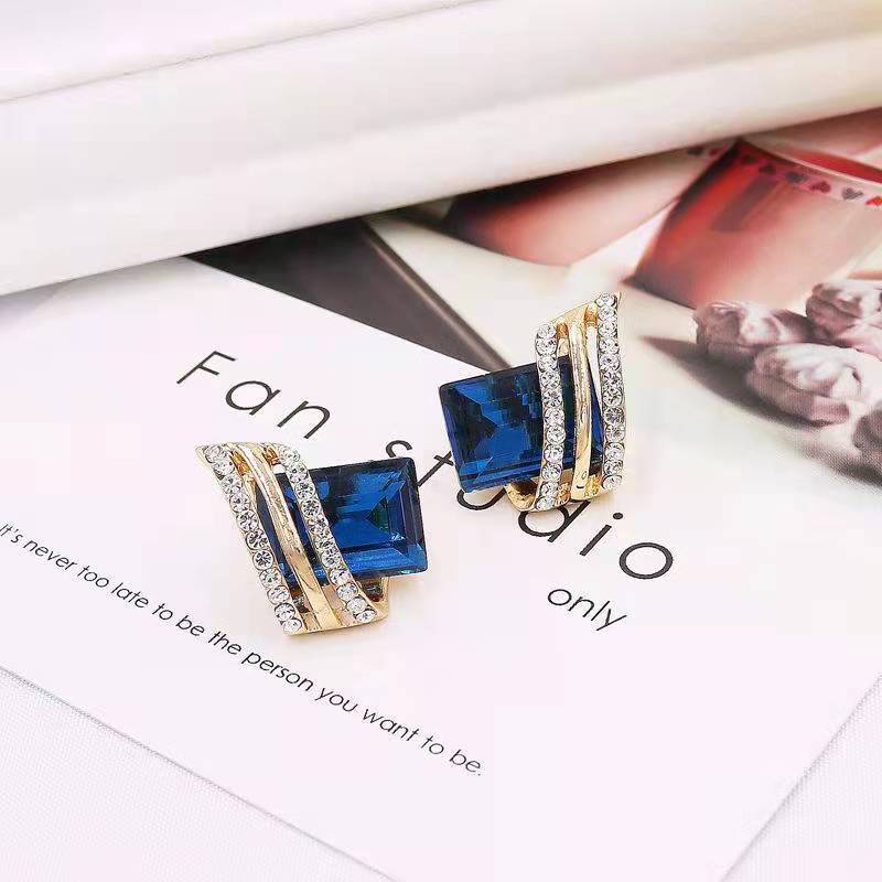 S925 Silver Stud Earrings for Women - Designer Fashion with Crystal Rhombus Design