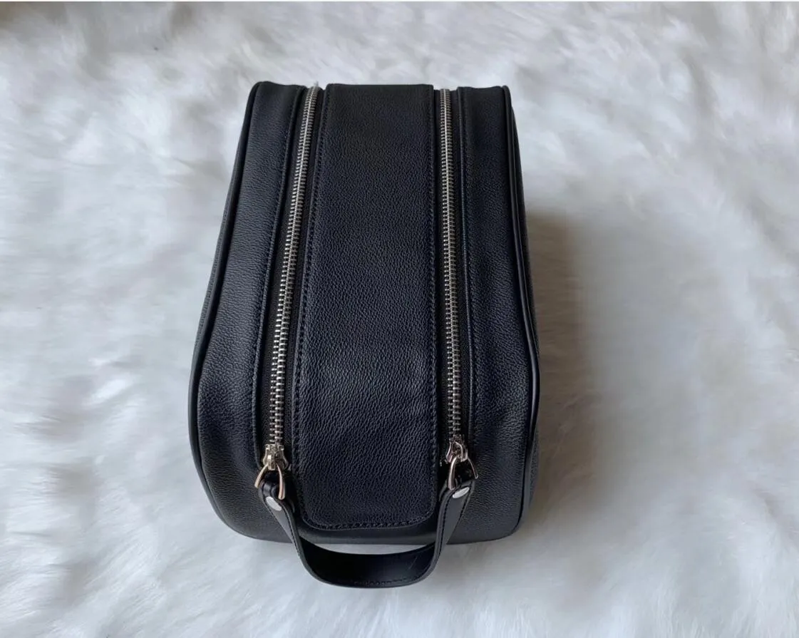 Top High Quality Men Travelling Toilet Bag Designer Women Wash Bag Large Capacity Cosmetic Bags Makeup Toiletry Bag Pouch Makeup Toiletry Bags, Double zipper - coffee flower
Top High Quality Men Travelling Toilet Bag Designer Women Wash Bag Large Capacity Cosmetic Bags Makeup Toiletry Bag Pouch Makeup Toiletry Bags, Double zipper - coffee flower