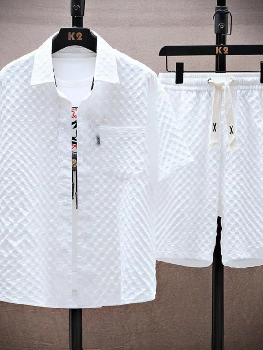 Summer thin short sleeve shirt suit men's fashion brand loose casual sports breathable cool feeling with shorts a set, White
Summer thin short sleeve shirt suit men's fashion brand loose casual sports breathable cool feeling with shorts a set, White