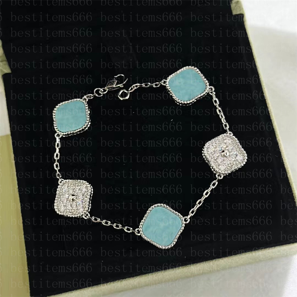 Fashion Classic 4/Four Leaf Clover Charm Bracelets Bangle Chain Agate Shell Mother-of-Pearl For Women&Girl Wedding Jewelry 925 Silver Five Flower Bracelet
Fashion Classic 4/Four Leaf Clover Charm Bracelets Bangle Chain Agate Shell Mother-of-Pearl For Women&Girl Wedding Jewelry 925 Silver Five Flower Bracelet