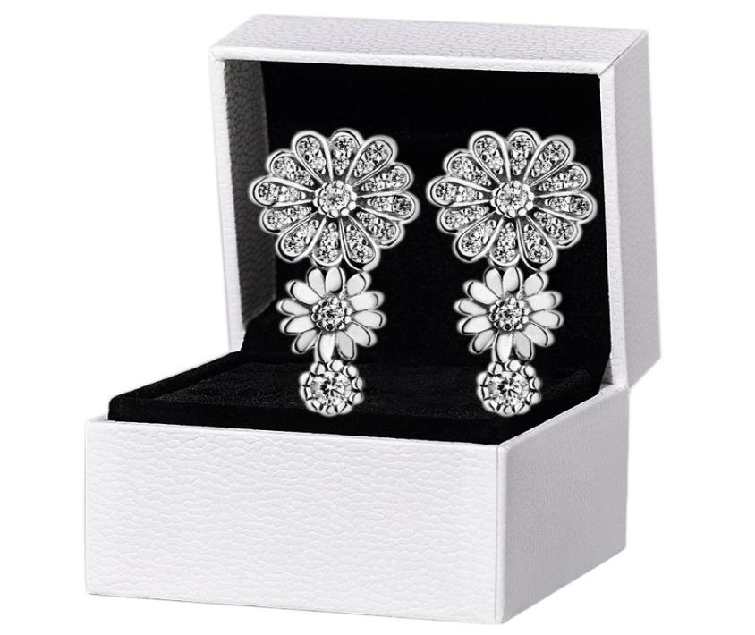 Sparkling Daisy Flower Trio Stud Earrings Original box for Pandora 925 Sterling Silver Pendant Earring Women Wedding Jewelry Set1161812
Sparkling Daisy Flower Trio Stud Earrings Original box for Pandora 925 Sterling Silver Pendant Earring Women Wedding Jewelry Set1161812