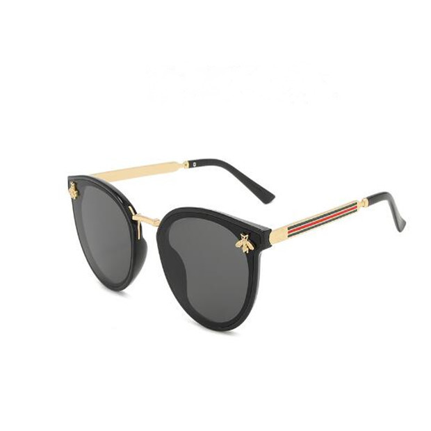 new designer sunglasses Luxury square Sunglasses high quality wear comfortable online celebrity fashion glasses model L031
new designer sunglasses Luxury square Sunglasses high quality wear comfortable online celebrity fashion glasses model L031