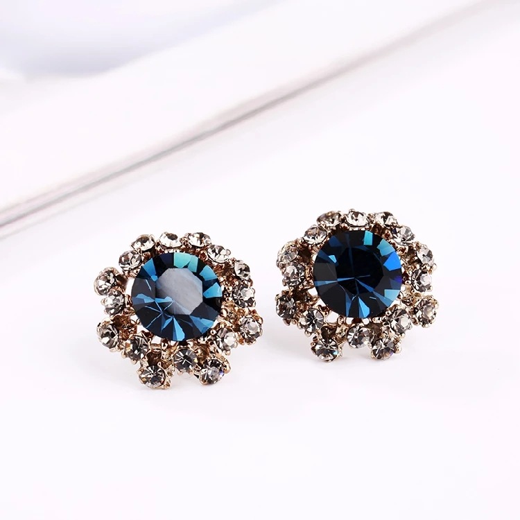 Designer Fashionable Charm Earrings - Sparkling Rhinestone Accents Ideal for Celebrations