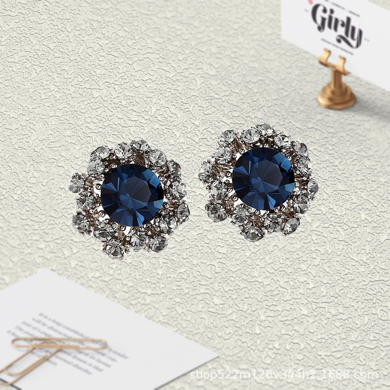 Designer Fashionable Charm Earrings - Sparkling Rhinestone Accents Ideal for Celebrations