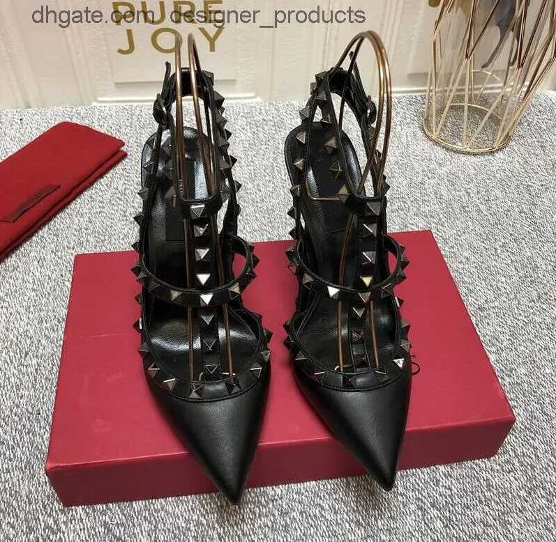 Brand Sandals Designer High Heel Rivets Shoes 6cm 8cm 10cm Pointed Toe Genuine Leather Nude Black Red Shiny Wedding Shoes with Box and Dust Bag 344 valentinoity JCCT, White matte
Brand Sandals Designer High Heel Rivets Shoes 6cm 8cm 10cm Pointed Toe Genuine Leather Nude Black Red Shiny Wedding Shoes with Box and Dust Bag 344 valentinoity JCCT, White matte