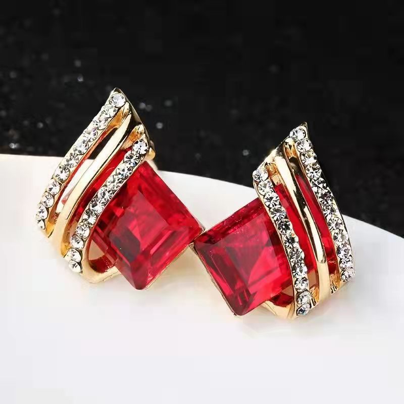 S925 Silver Stud Earrings for Women - Designer Fashion with Crystal Rhombus Design