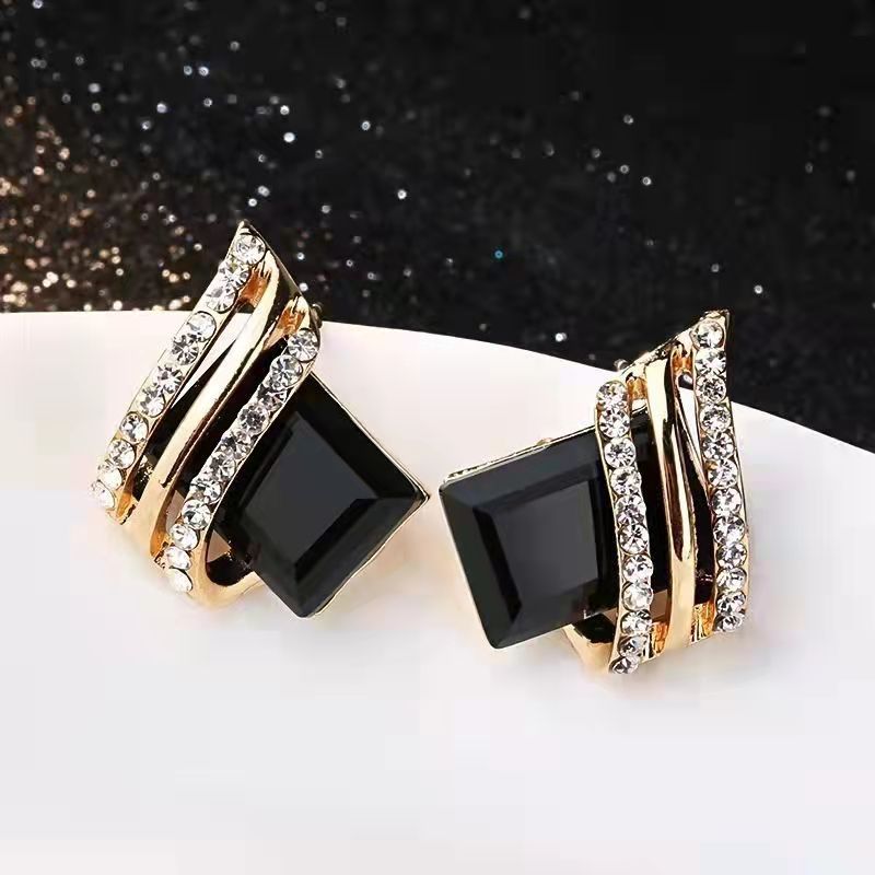 S925 Silver Stud Earrings for Women - Designer Fashion with Crystal Rhombus Design