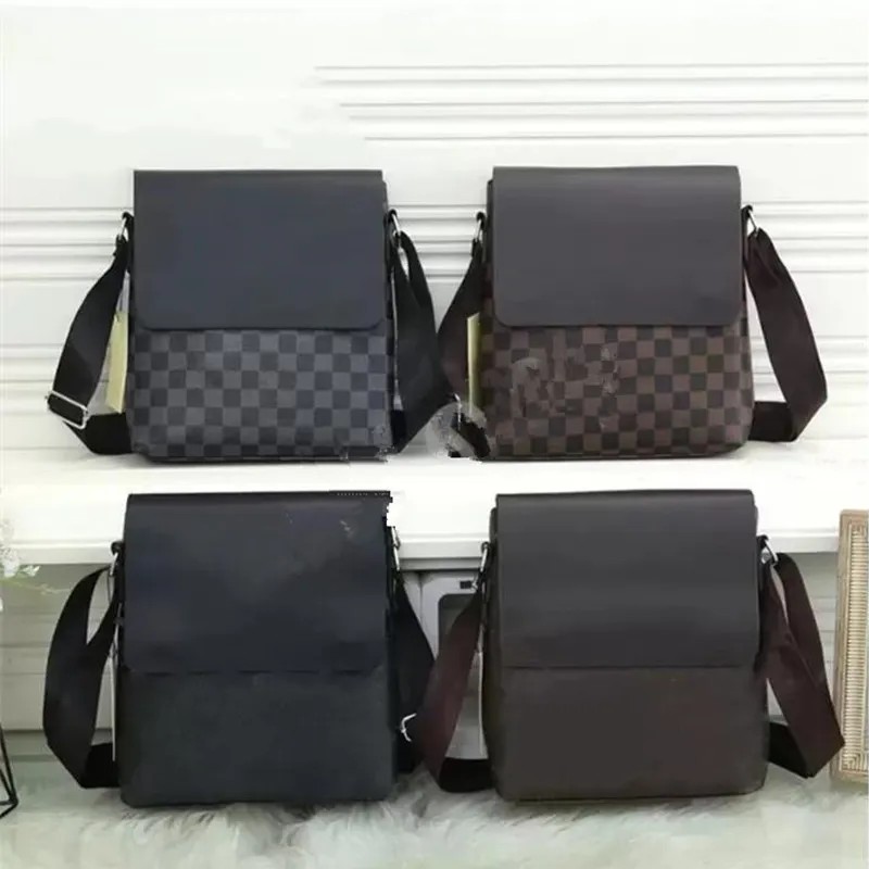 Men Crossbody Shoulder Bag styles Various sizes handbag luxurys designers bags pochette Multiple pockets fashion Messenger bag, Black flower
Men Crossbody Shoulder Bag styles Various sizes handbag luxurys designers bags pochette Multiple pockets fashion Messenger bag, Black flower