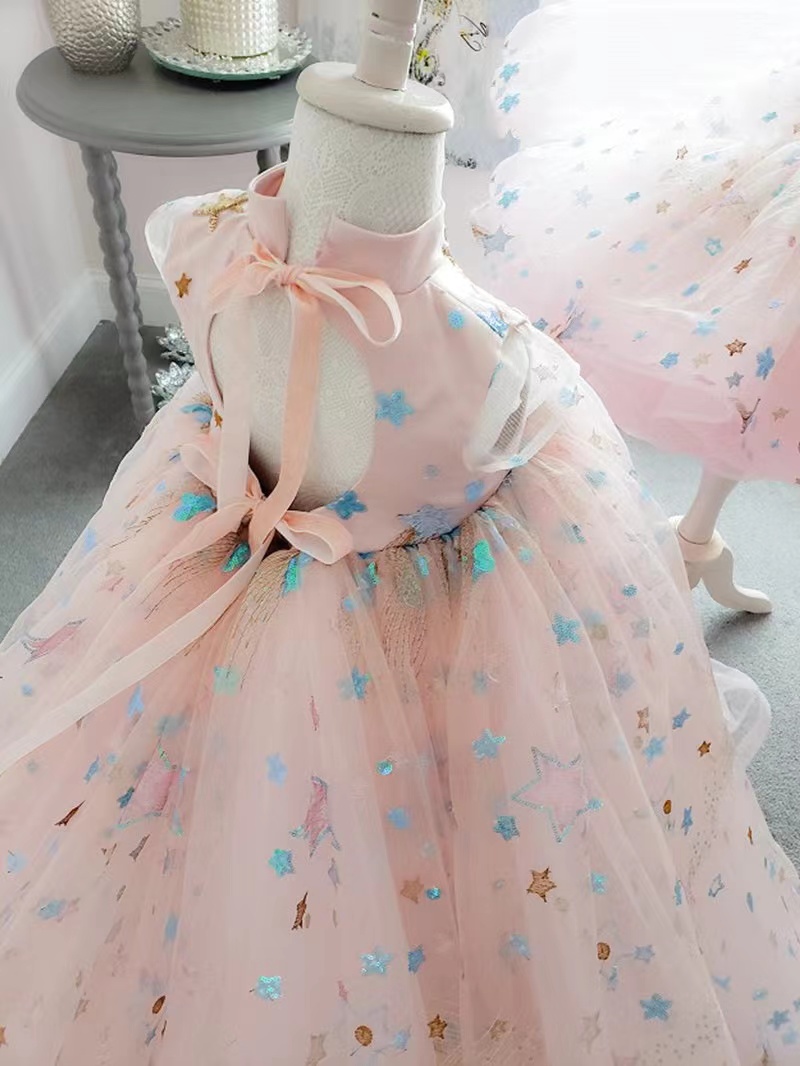 Cute Handmade Flower Girls Dresses Bow Belt Bead Princess Kids Bridesmaid Dress Girl Pageant Ball Gown star sequined crystal long tain Puffy Bridesmai
