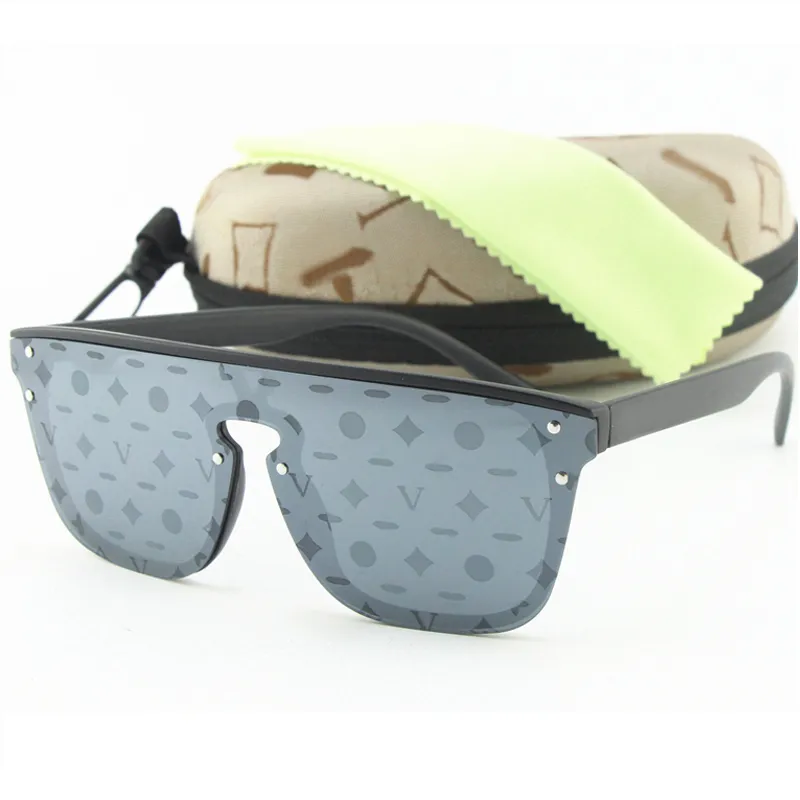 New Square Fashion Sunglasses for Men Women Black Frame Letter Lens Driving Brand Sun glasses Outdoor Sports Eyewear With Box Silver Mirror Flower High Quality
New Square Fashion Sunglasses for Men Women Black Frame Letter Lens Driving Brand Sun glasses Outdoor Sports Eyewear With Box Silver Mirror Flower High Quality